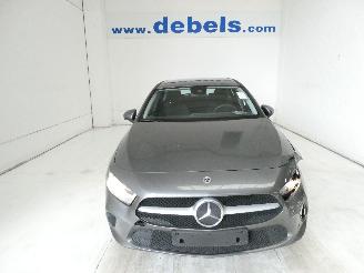 Damaged car Mercedes A-klasse  2021/2