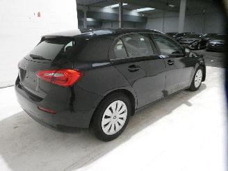 Mercedes A-klasse 1.5D A 180 D picture 10