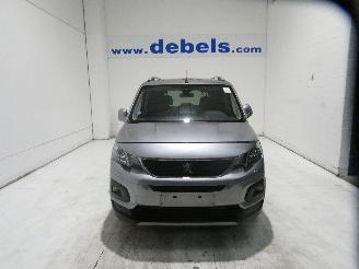 krockskadad bil auto Peugeot Rifter ALLURE 2019/7