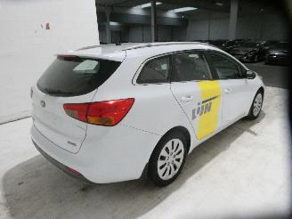 Kia Cee d 1.4CRDI picture 6