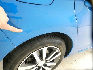 Peugeot 308 II STYLE picture 8