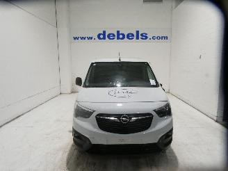 danneggiata veicoli commerciali Opel Combo 1.5D CARGO 2023/10