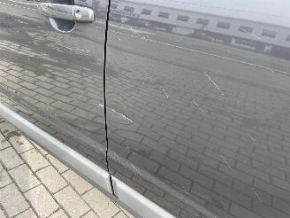 Opel Antara 2.2 DTI picture 10