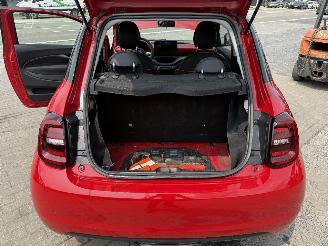 Fiat 500E RED ONE picture 22