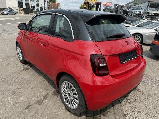 Fiat 500E RED ONE picture 6