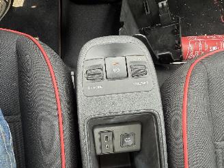 Fiat 500E RED ONE picture 21