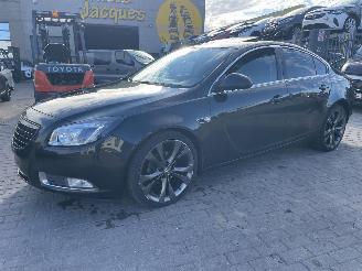 skadebil auto Opel Insignia 2.0 CDTI SPORT 2010/4
