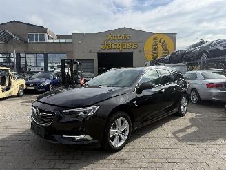 Vaurioauto  passenger cars Opel Insignia INNOVATION 2018/8