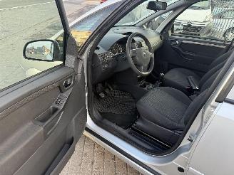 Opel Meriva CDTI picture 12