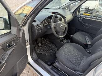 Opel Meriva CDTI picture 14