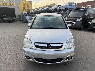 Opel Meriva CDTI picture 2