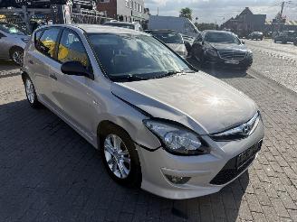 Hyundai I-30 1.6 CRDI picture 3