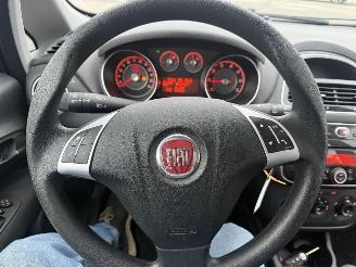 Fiat Punto EVO picture 17