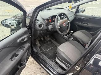 Fiat Punto EVO picture 6
