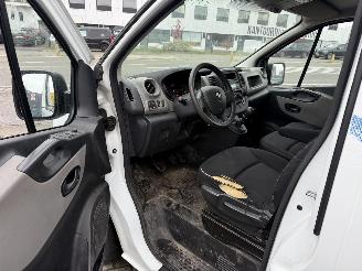 Renault Trafic  picture 9