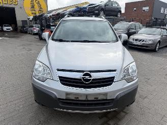 Opel Antara  picture 2