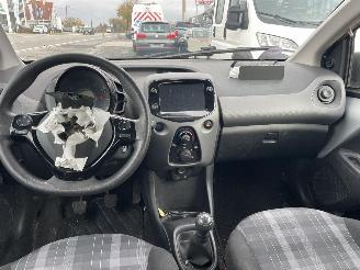 Peugeot 108 ACTIVE picture 7