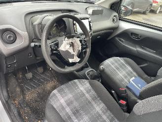 Peugeot 108 ACTIVE picture 6