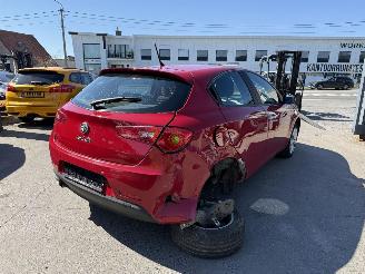 Alfa Romeo Giulietta 1.6 MTJD picture 5