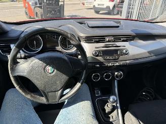 Alfa Romeo Giulietta 1.6 MTJD picture 9