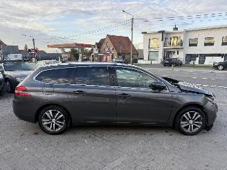 Peugeot 308 II SW ALLURE picture 4