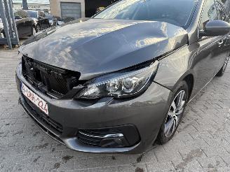 Peugeot 308 II SW ALLURE picture 9