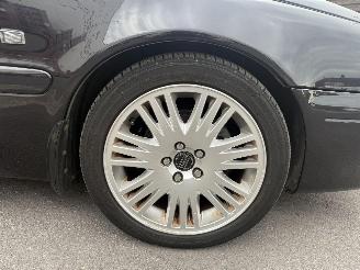 Volvo C-70 CABRIOLET picture 19