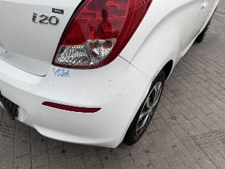 Hyundai I-20 LOUNGE picture 9