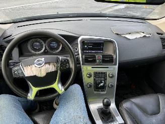 Volvo Xc-60 MOMENTUM picture 8