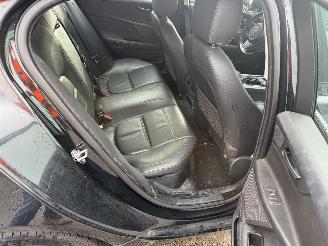 Jaguar XE ENGINE OUT picture 21