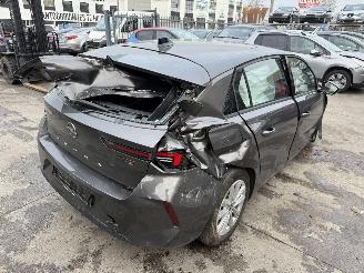 Opel Astra 1.2 TURBO picture 4