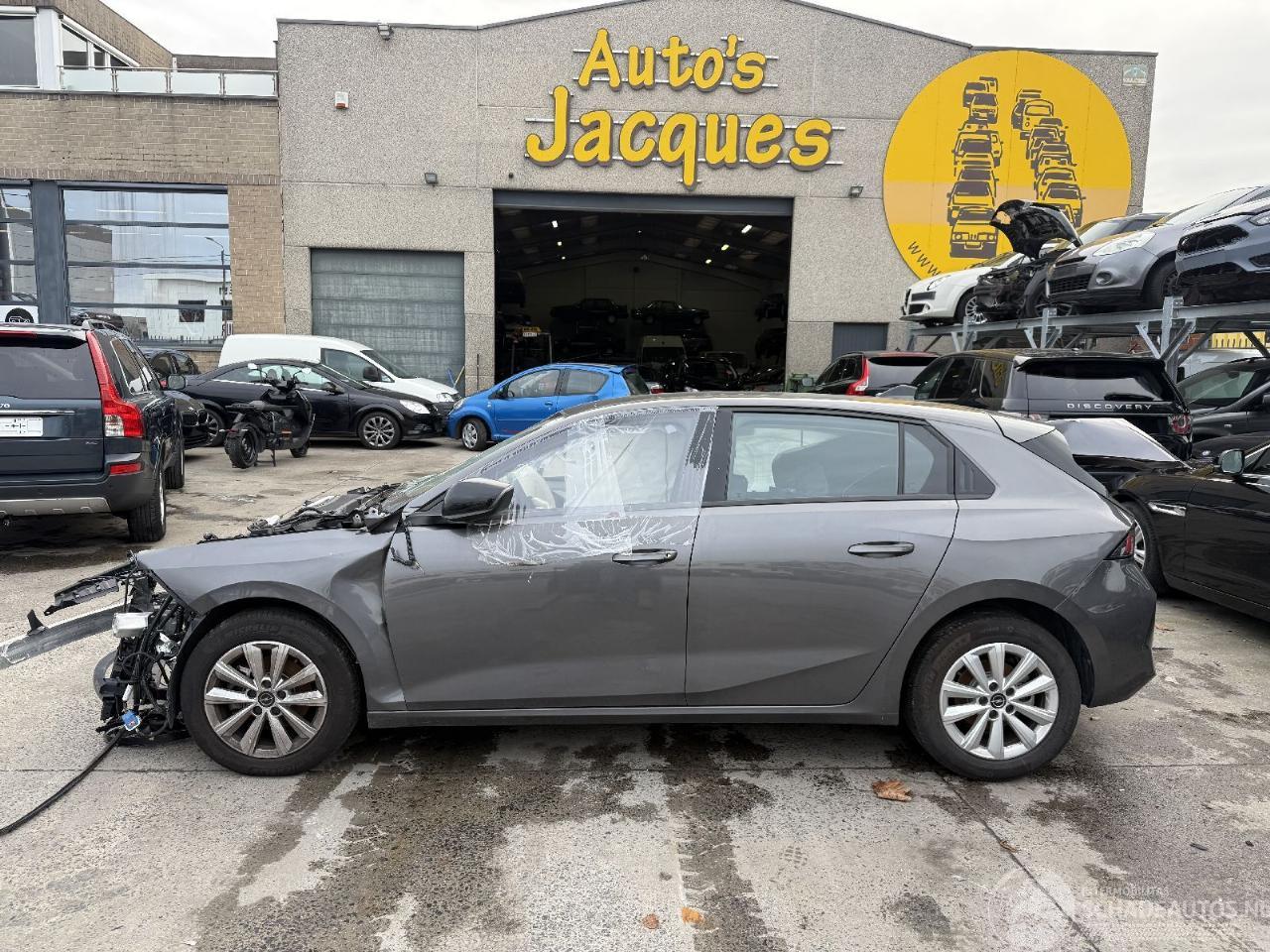 Opel Astra 1.2 TURBO