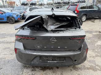 Opel Astra 1.2 TURBO picture 3