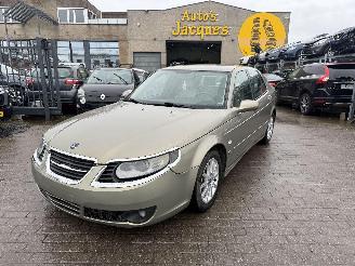 damaged passenger cars Saab 9-5 1.9 TDI 150 VECTOR 2008/6