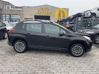 Auto incidentate Peugeot 2008 ACTIVE 2015/5