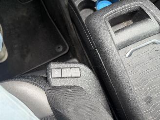 Citroën C4-picasso 1.6 HDI AUTOMATIC picture 28