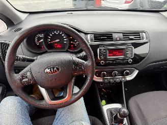 Kia Rio 1.2I EASY picture 10