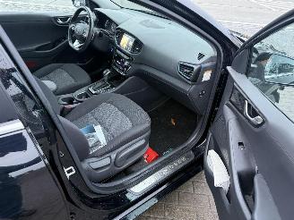 Hyundai Ioniq PLUG IN - HYBRID picture 17