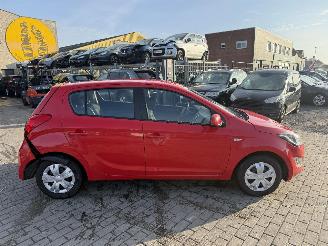 Hyundai I-20 1.2I picture 2