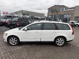 Volvo V-50 1.6D picture 4