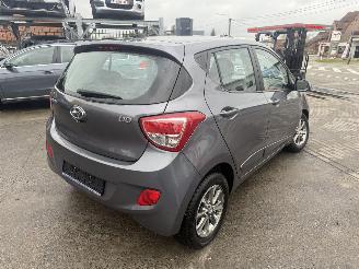 Hyundai I-10 1.0I picture 8