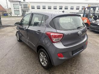 Hyundai I-10 1.0I picture 10
