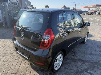 Hyundai I-10 LOUNGE picture 9