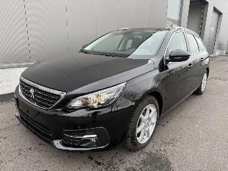 Peugeot 308 1.5 HDI AUTOMATIC picture 3