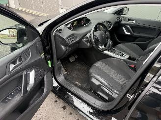 Peugeot 308 1.5 HDI AUTOMATIC picture 5