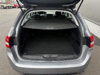 Peugeot 308 1.5 HDI picture 21