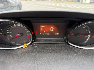 Peugeot 308 1.2 ACTIVE picture 14