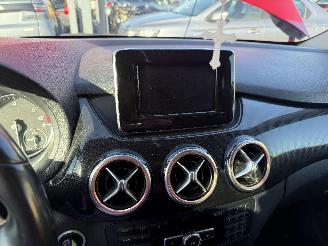 Mercedes B-klasse ELEGANCE picture 19