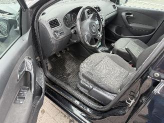 Volkswagen Polo ONLY 1 PART PAPERS picture 16