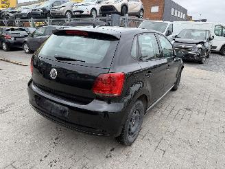 Volkswagen Polo ONLY 1 PART PAPERS picture 2